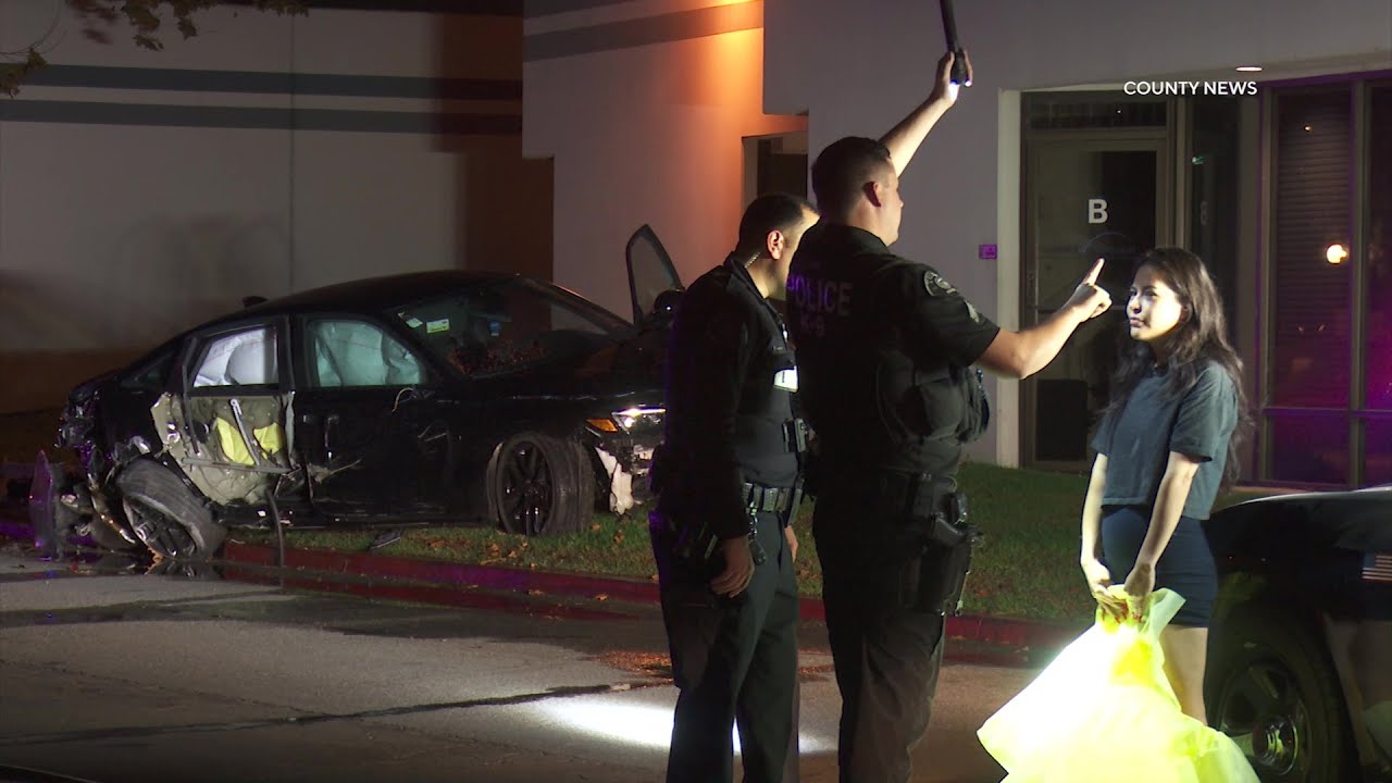 Suspected DUI Driver Shears Hydrant Before Crashing Into Parking Lot | Tustin, CA