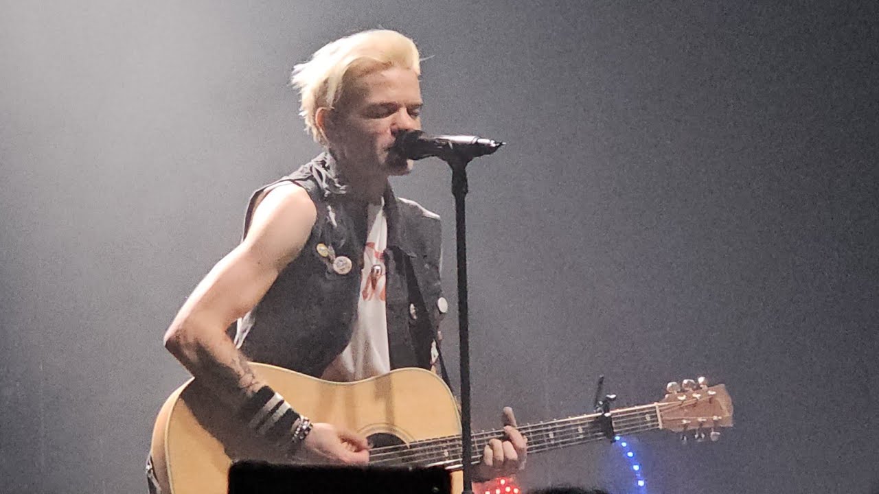 240227 SUM41 - With me @ YES24 LIVE HALL / SOUTH KOREA