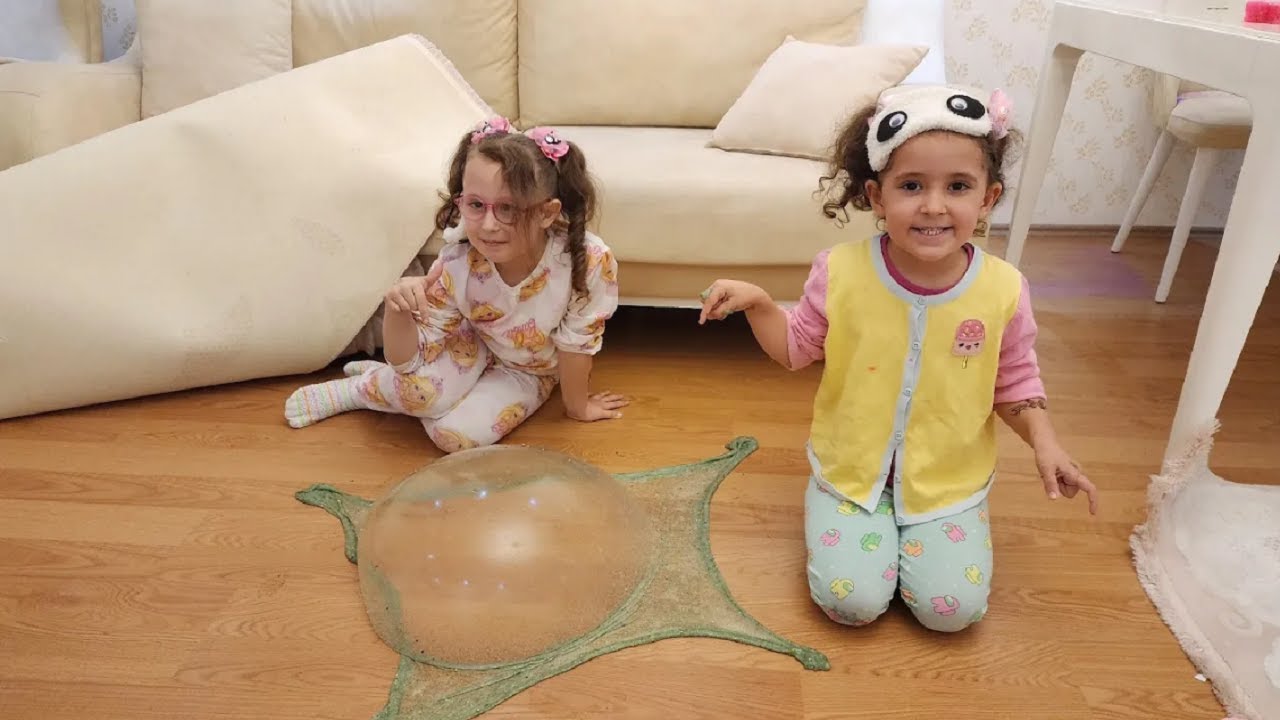 BAHAR VE BANU ALYA HALIYI KALDIRDI HER YERİ SLİME YAPTI !  ماما جابت بيبي - جنى مقداد | طيور الجنة