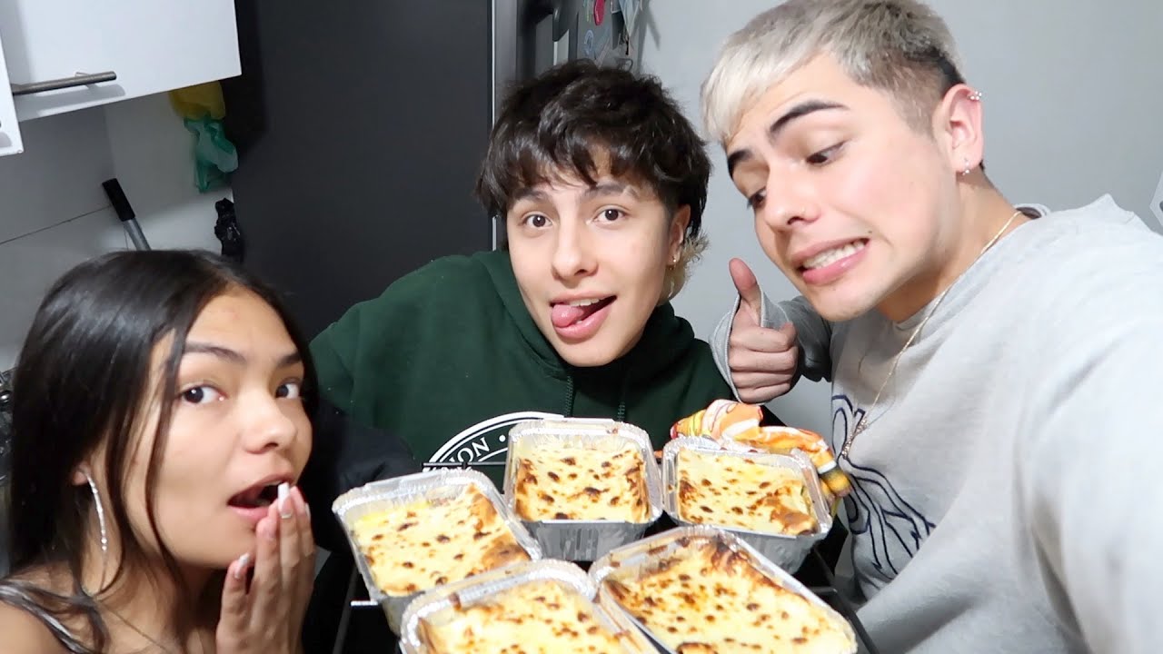 HICIMOS LASAÑA NAVIDEÑA CON MIS HERMANOS *sale bien*