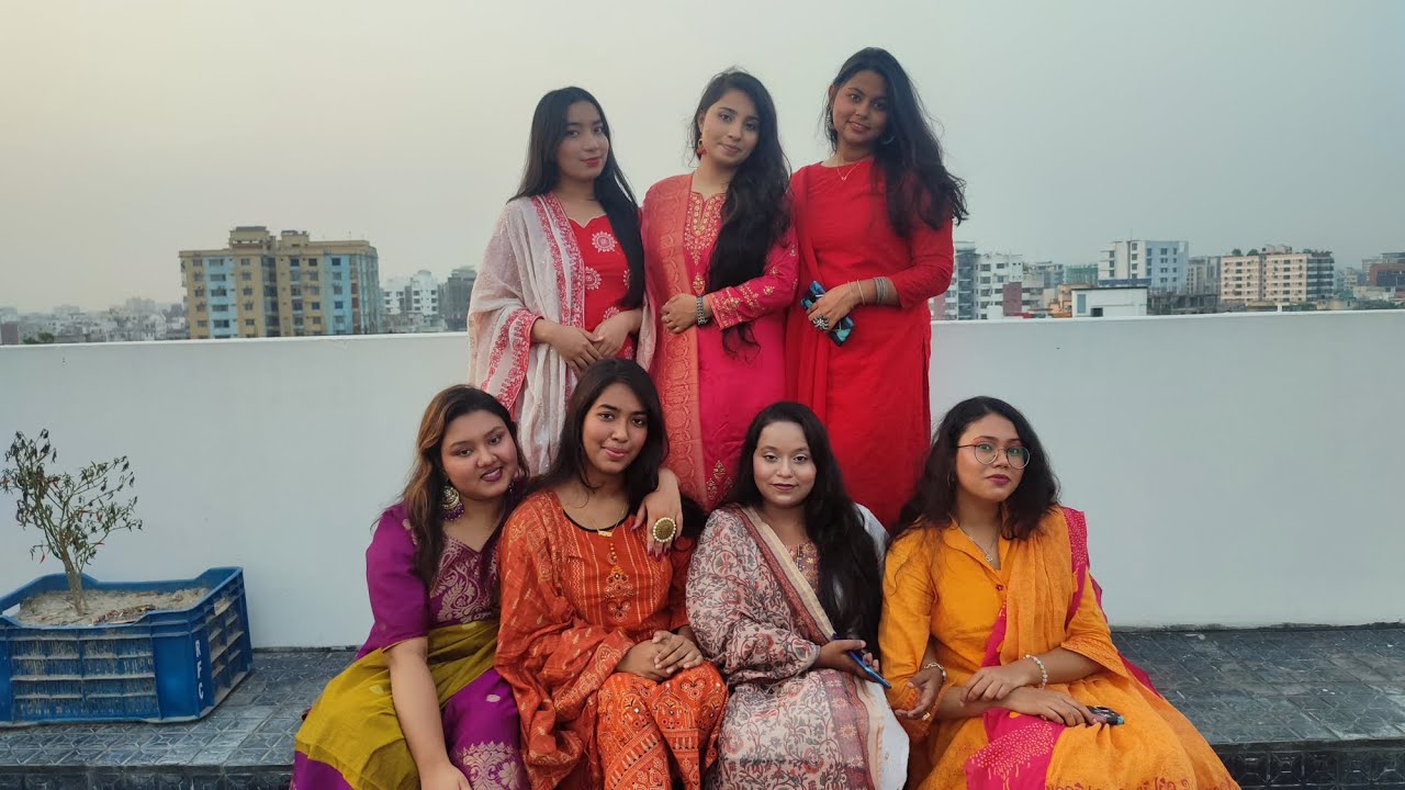 one dish party with school friends 🥰