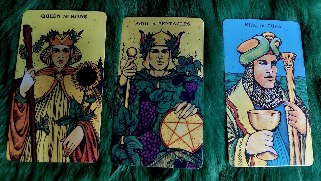 TÌNH YÊU SÂU ĐẬM ĐANG TÌM BẠN. HỌ LÀ AI ?  @EvelynTarot