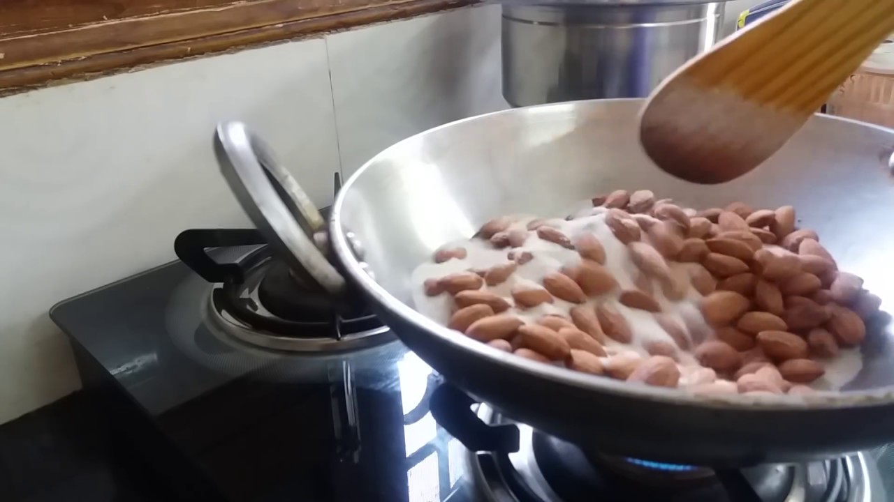 बिना ओवन के कढ़ाई में नमकीन बादाम Roast करने का बहुत आसान तरीका💕salted roasted almonds in 2 minuts