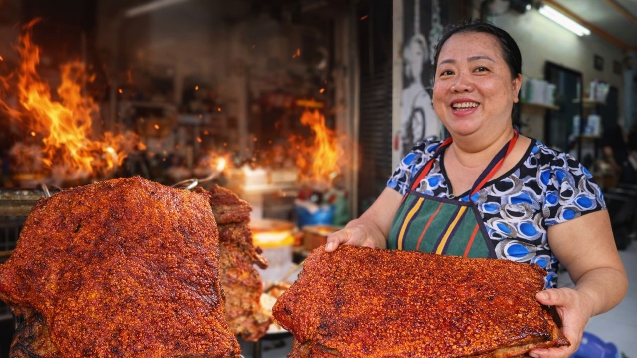 Bà trùm heo quay Chép Sài Gòn xuống đao chặt vịt quay, heo quay da giòn sướng tai