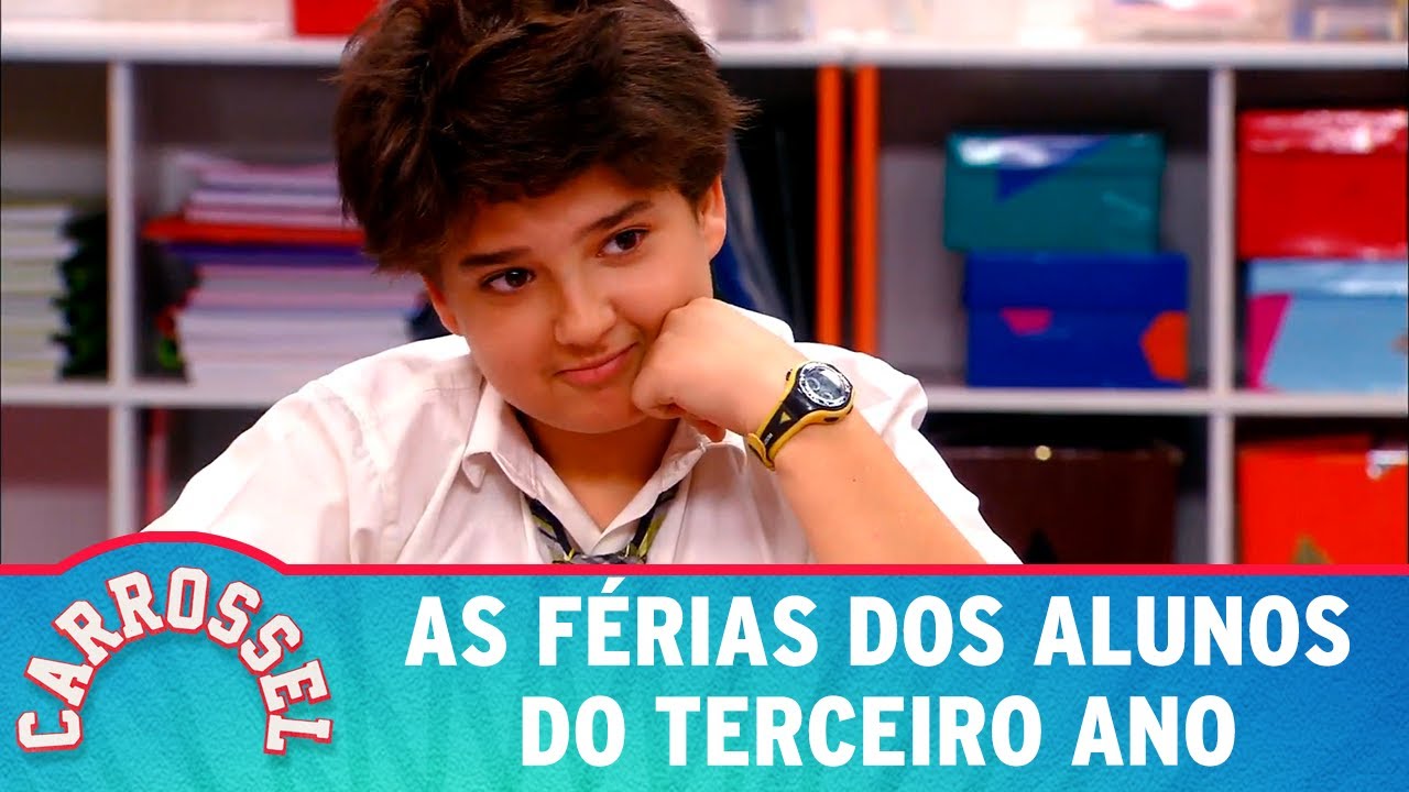Professora Helena chama atenção de todos e alunos contam histórias de férias | Carrossel 2022