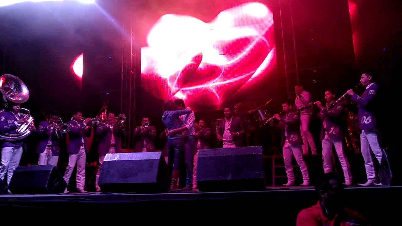 Banda MS propuesta de matrimonio Alan y Leslie