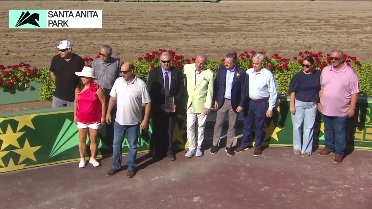 Скачки Santa Ana Stakes, в которых лошадь Take A Breath одержала победу, состоялись в субботу, 15...