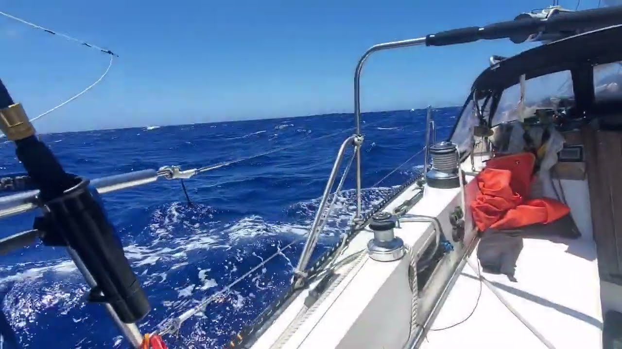 38' Boat Solo Sailing ⛵ California to Hawaii