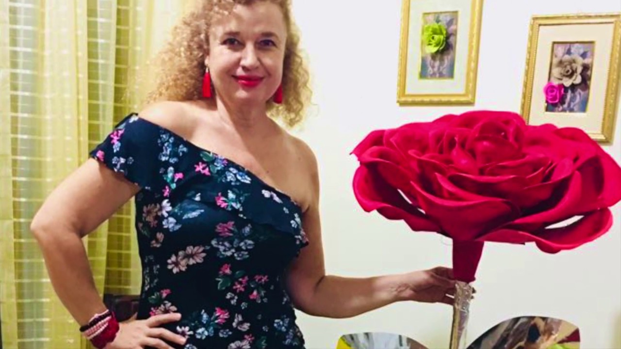 COMO HACER UNA ROSA GIGANTE DE FOAMI CON MACETA