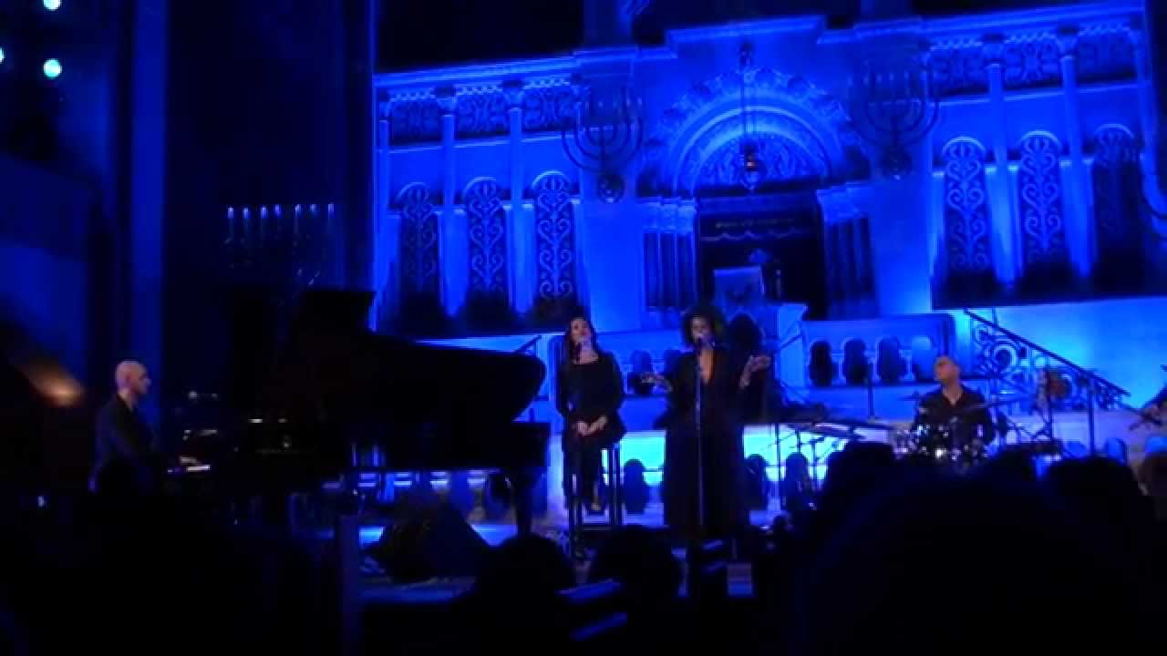 Idan Raichel - Bo'ee בואי & Ley Ley Ley - Live in Berlin (15/17)