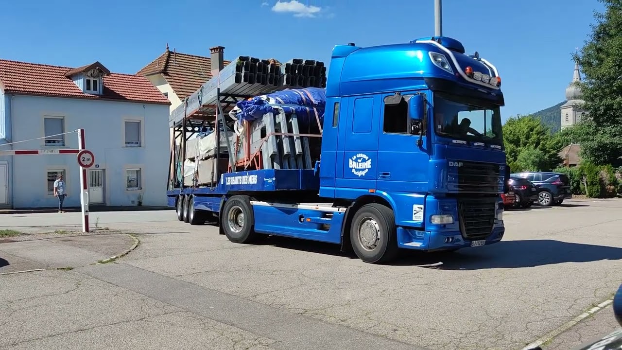 Convois et camions forains Dino Shark - Remiremont Vosges