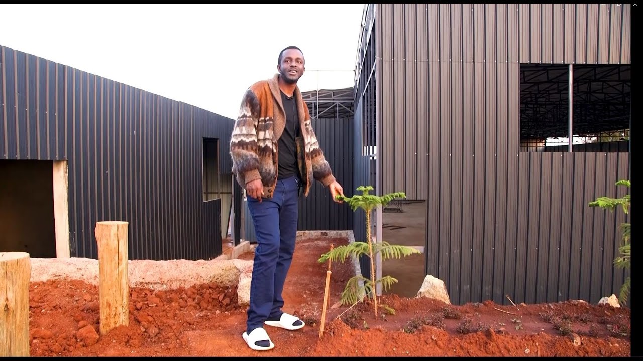 SHARE THE LOVE CENTRE ARENA PROJECT PROGRESS.