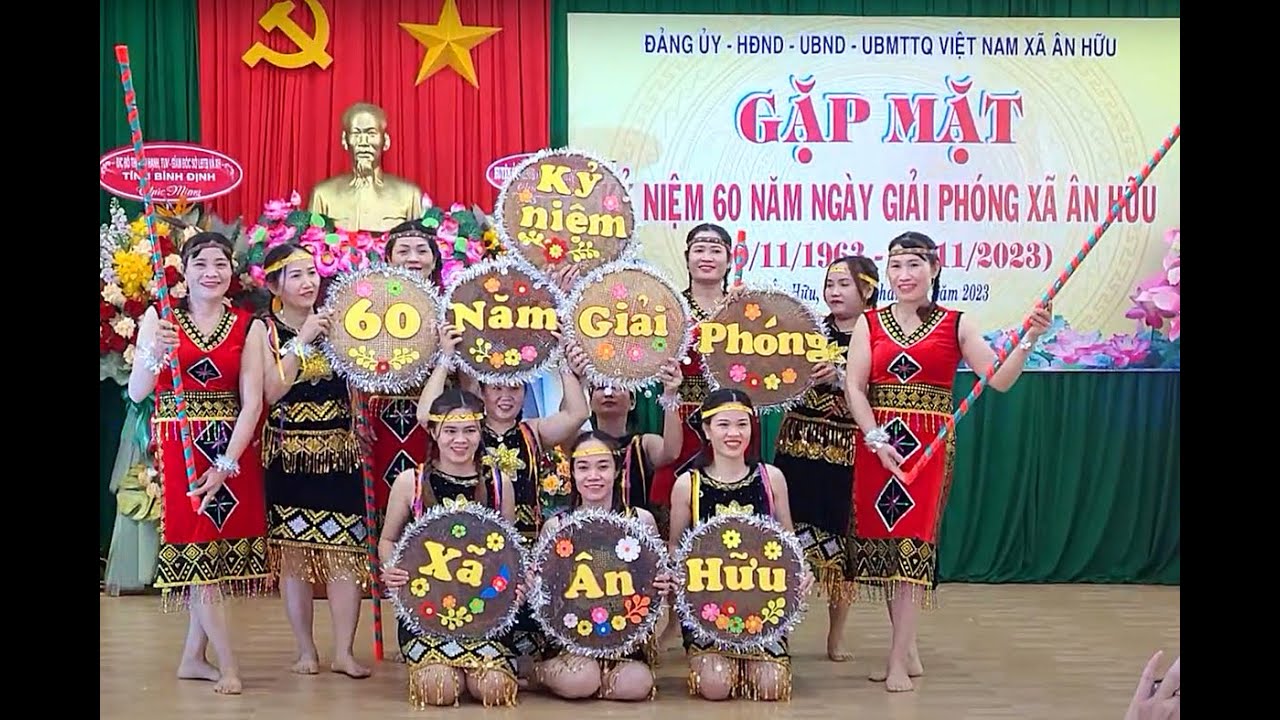 Múa Tiếng chày trên Sóc Bom Bo/60 năm giải phóng xã Ân Hữu/Hoài Ân/Bình Định