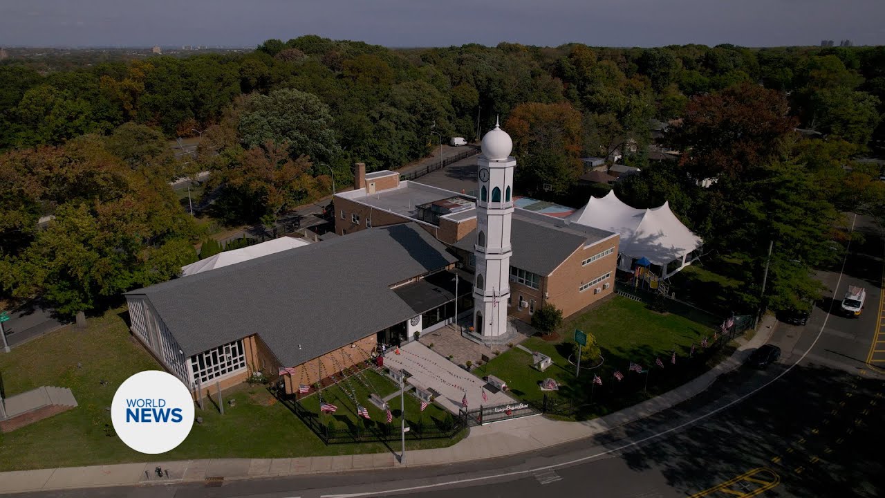 Replica of Minaratul Masih Inaugurated in New York