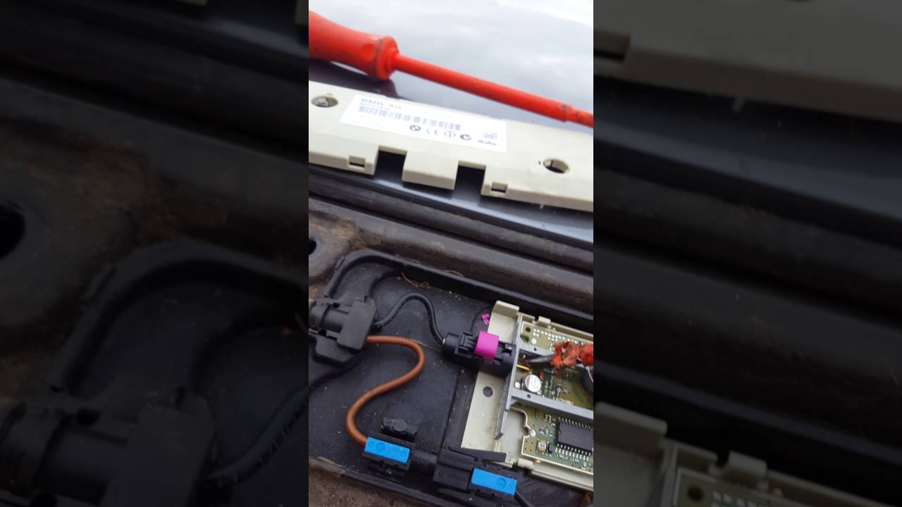 E61 diversity antenna