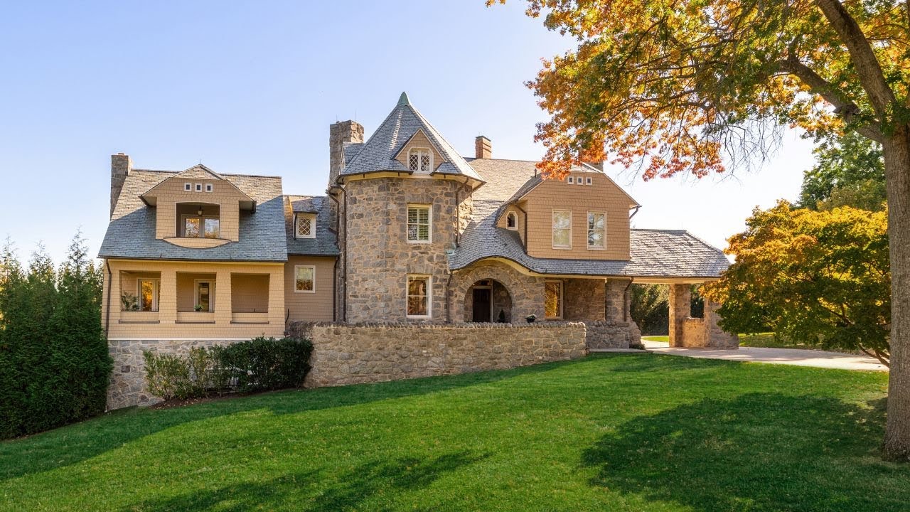 An $8.5M Masterpiece of Classic Architecture in Washington’s Coveted Forest Hills