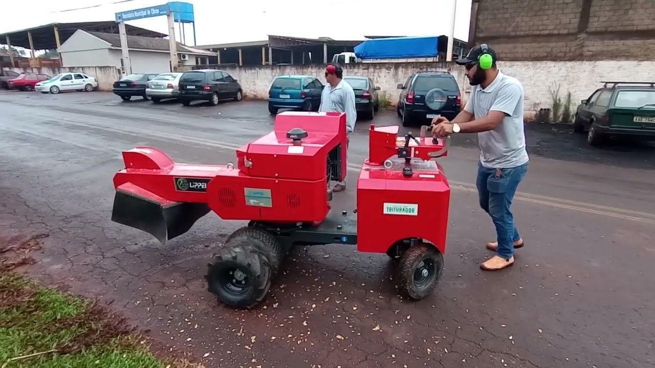 Destocador de Toco de Árvores Autopropelido D30