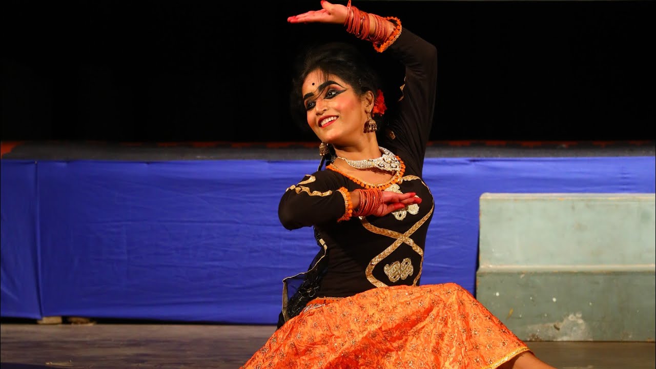 Hothon Pe Aisi baat|Tanmoyee Chakraborty| Semi Classical Dance|Jewel Thief | Vaijayanti Mala |