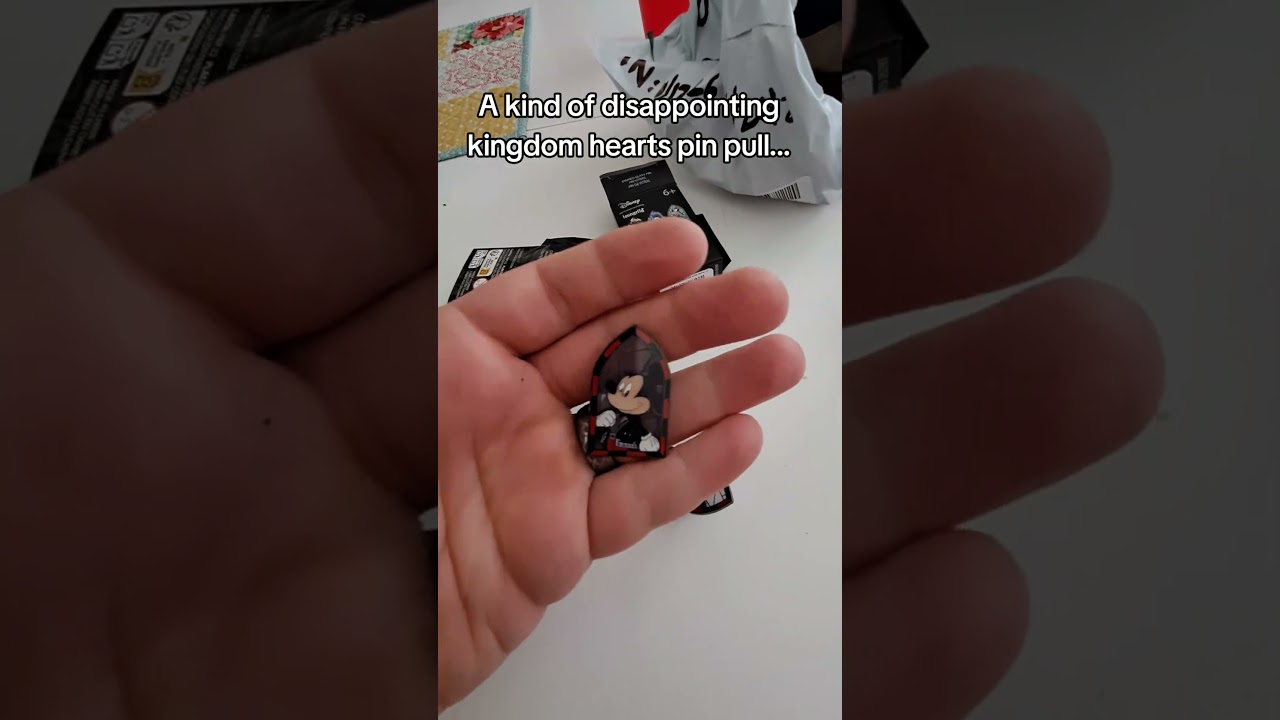 A kind of disappointing kingdom hearts pin pull... 