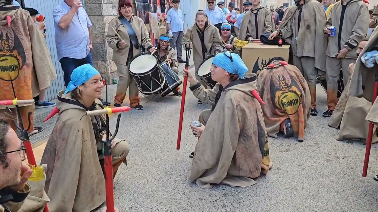 Festa Major dels Monjos 25. Cercavila de Balls