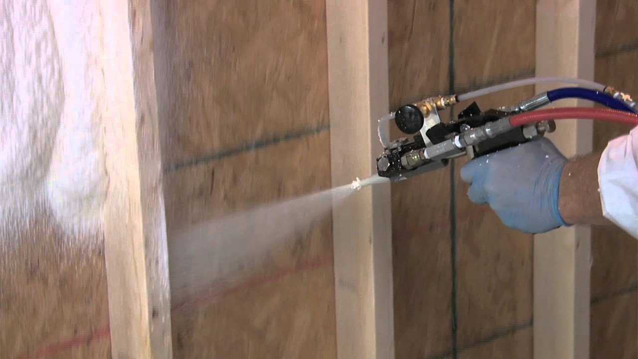 TVM - Mega Fill Pro RF - Spraying foam (Video 6)