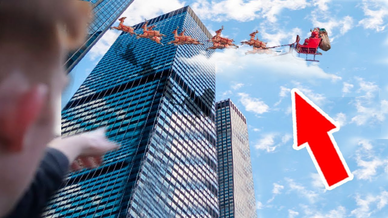 25 Times Santa Claus Has Been Spotted On Camera!