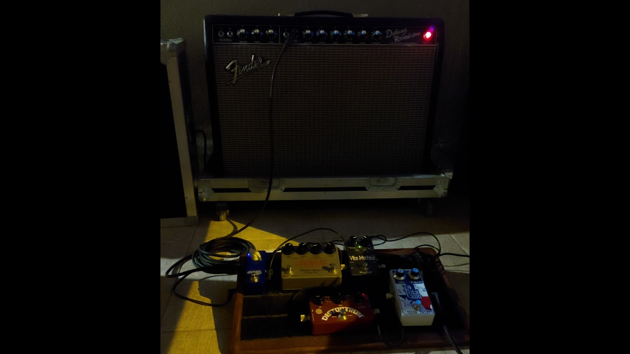 Pedal Pawn Texas Twang + Zvex Distortron +Fender Deluxe Reverb