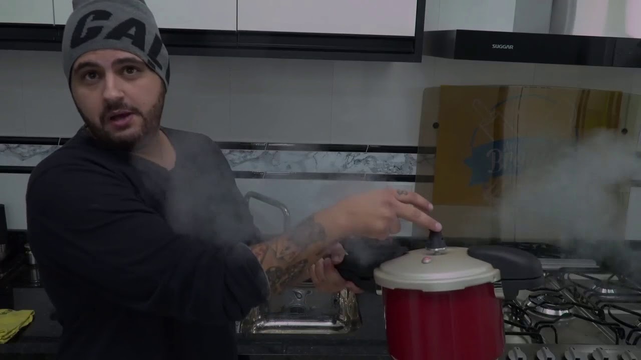 Morre youtuber Ana Maria Brogui (Caio Novaes) - Veja o Momento da Morte (Me Surpreendeu) 0: