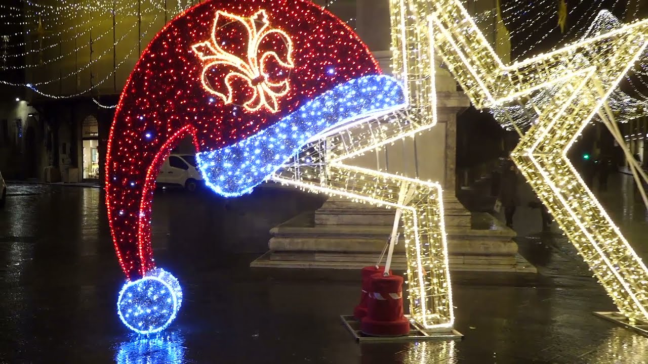 Il Natale fiorentino s'illumina grazie al F-Light | Firenze Light Festival 2021