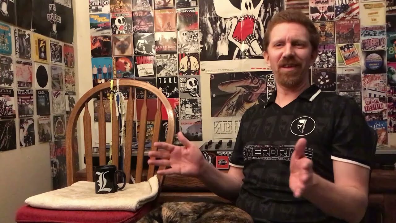 Shnootz - Reaction Video (Madonna - Love Tried to Welcome Me)