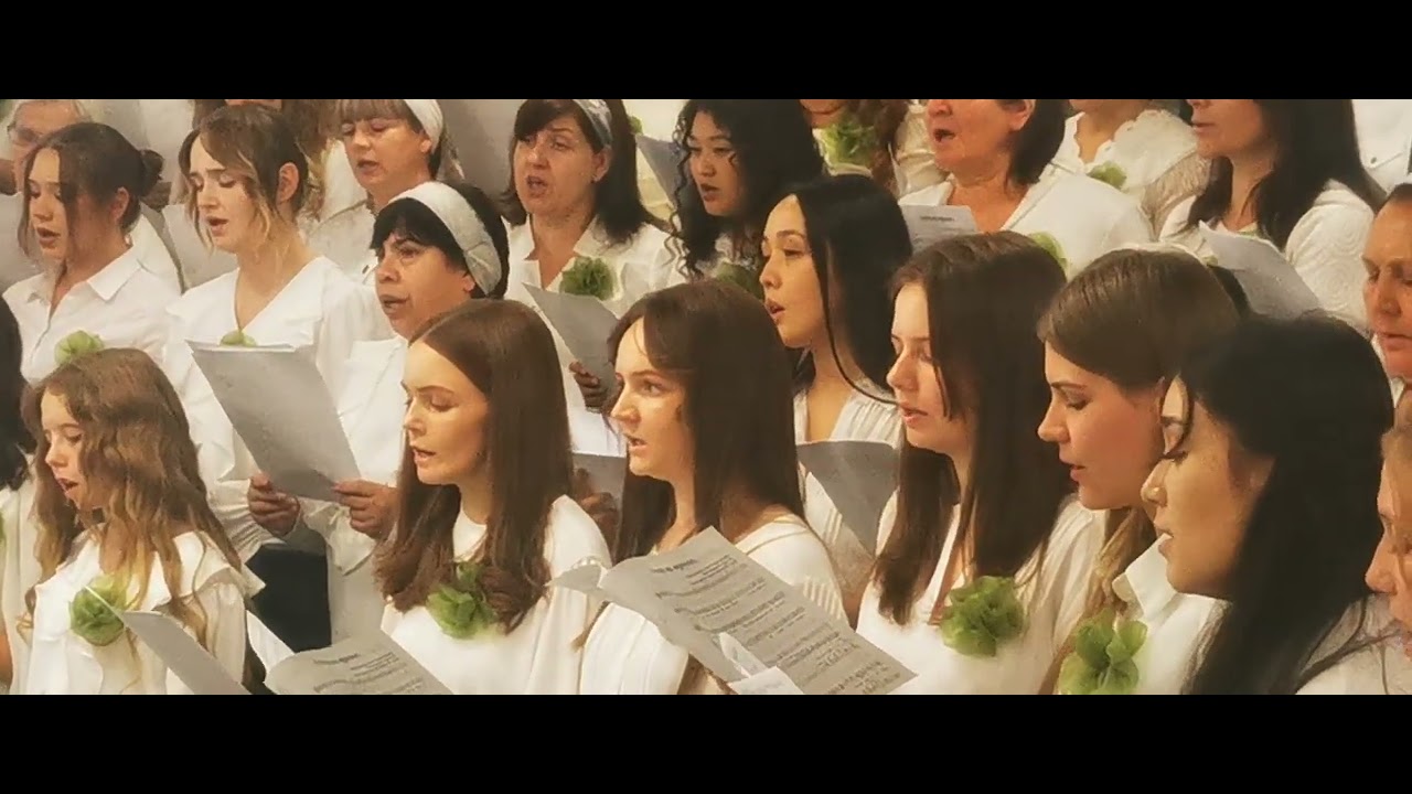 Агнец на престоле.