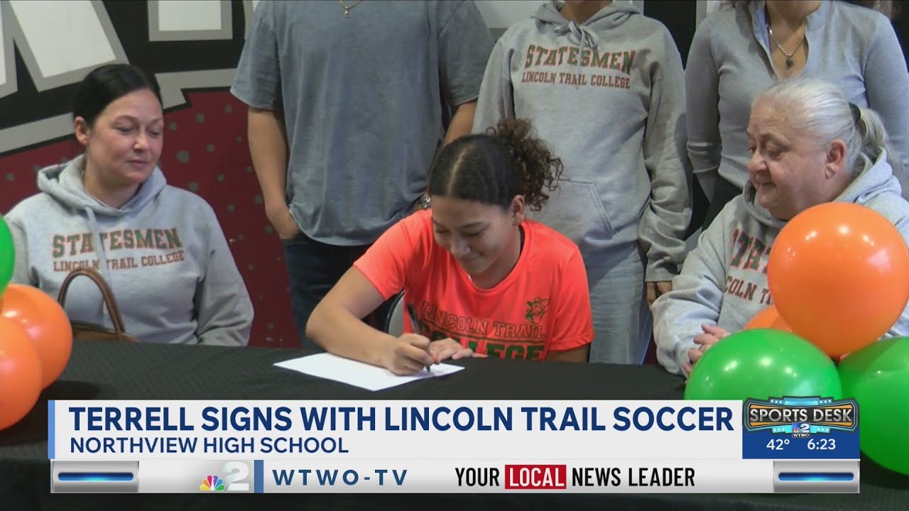 Террелл подписал контракт с футбольным клубом Lincoln Trail Soccer.