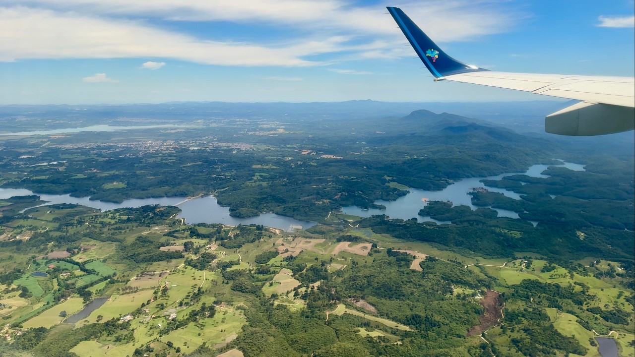 VOANDO DE CURITIBA PARA SÃO PAULO | Ponte aérea Afonso Pena x Congonhas 