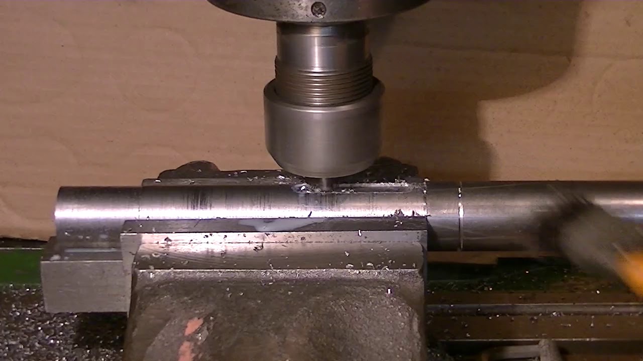 Frezowanie kanałka 8 mm długość 50 mm jak ustawiłem maszynę