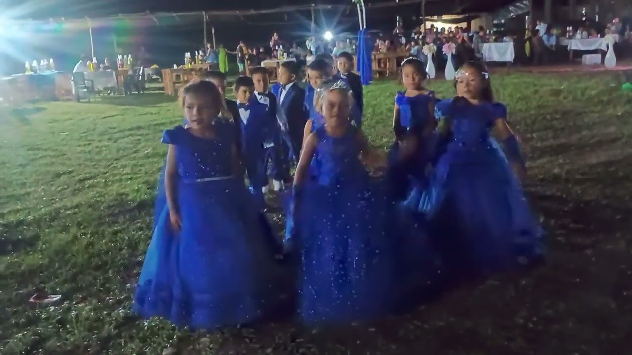 Sorpresa de mi hija en su fiesta de promoción 