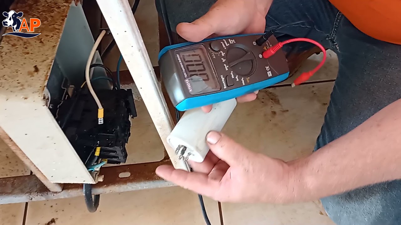 Como fazer a limpeza do sistema do resfriador de leite