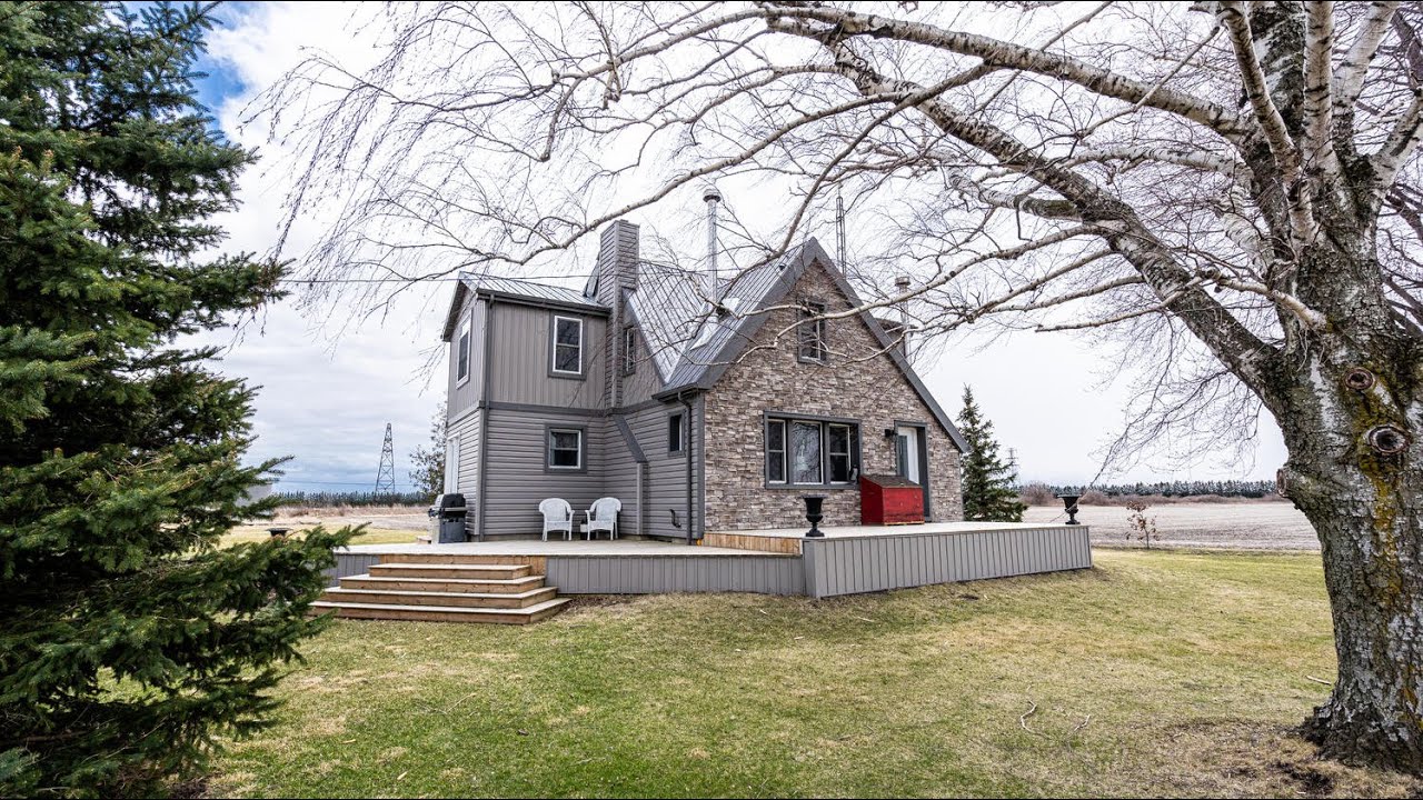6730 Third Line, Chatham, ON