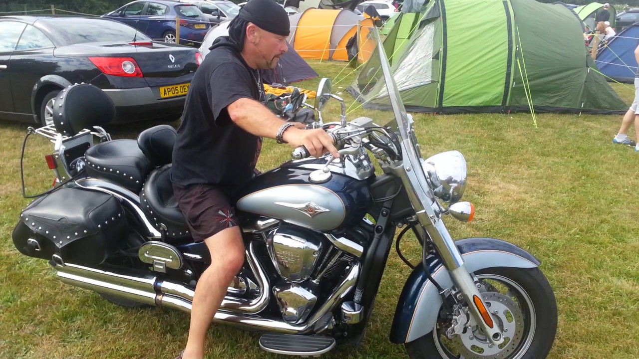 Kawasaki Vulcan VN 2000 power commander i przelotowe tłumniki