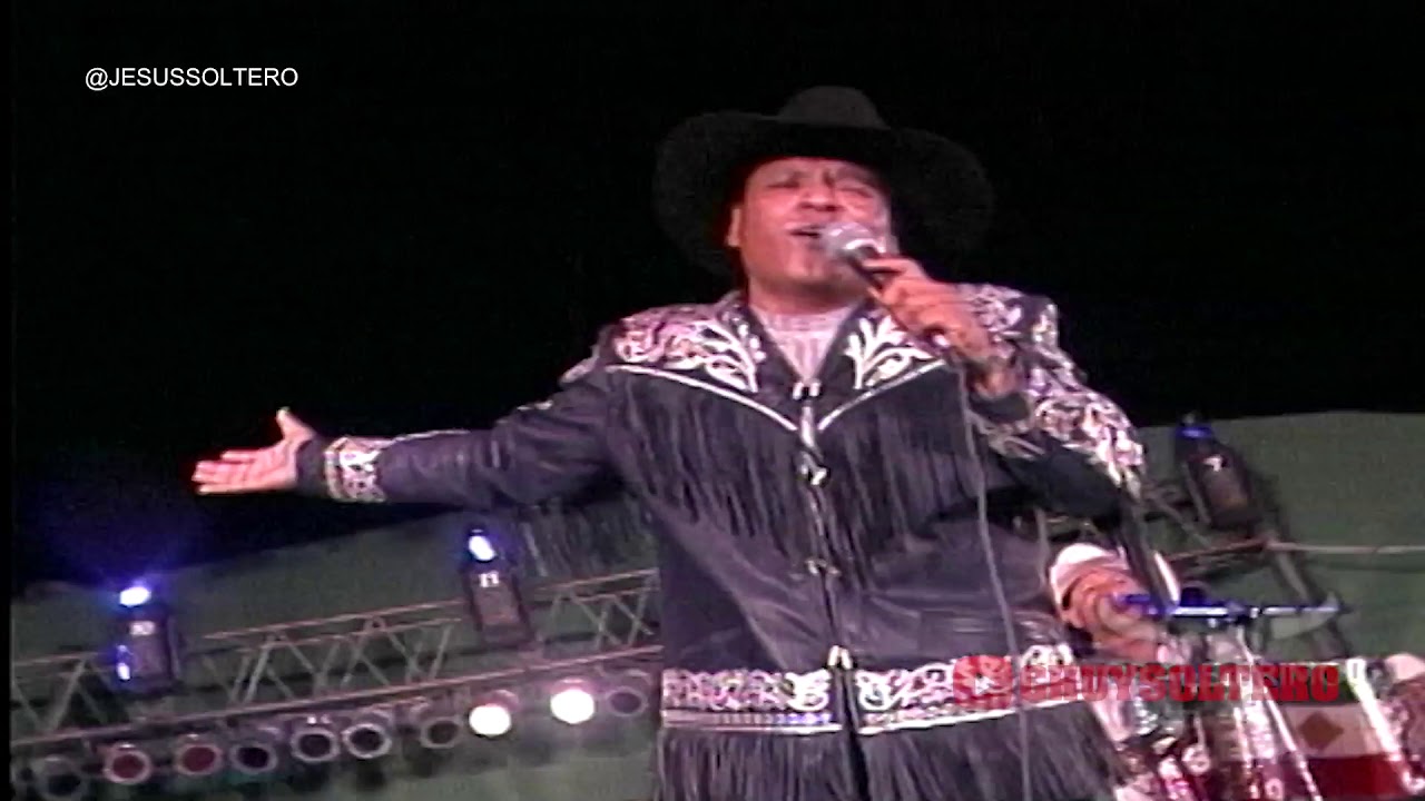 LA CHACHA CORNELIO REYNA JUNIOR