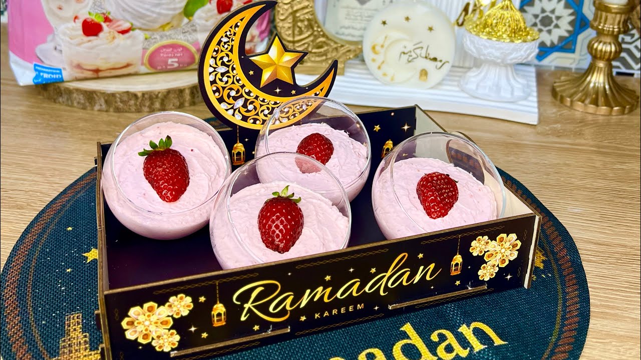 موس الفرولة 🍓 أحسن و ألذ و أخف وصفة سهلة تحضر في دقائق بدون جيلاتين بدون بيض روووعة 😋