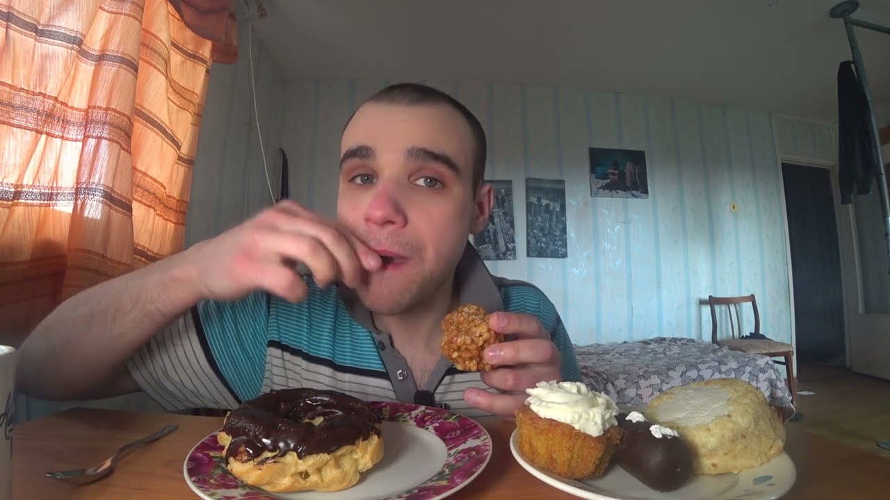 МУКБАНГ АСМР ПИРОЖНЫЕ / СМЕТАННИК / МУРАВЕЙНИК / КАРТОШКА / ЗАВАРНОЕ / КЕКС / EATING ASMR Mukbang
