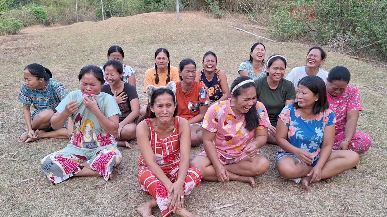Grabe mgugulat ka tlaga sa talent nila kahapon dancer ngaun singer🤣🤣