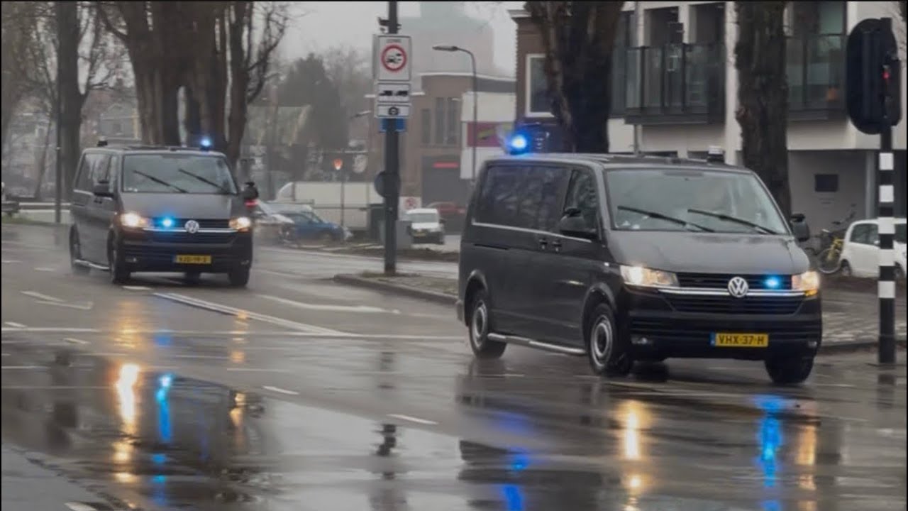 2x forensische opsporing T6 politie met spoed naar het politiebureau in ‘s-Hertogenbosch!