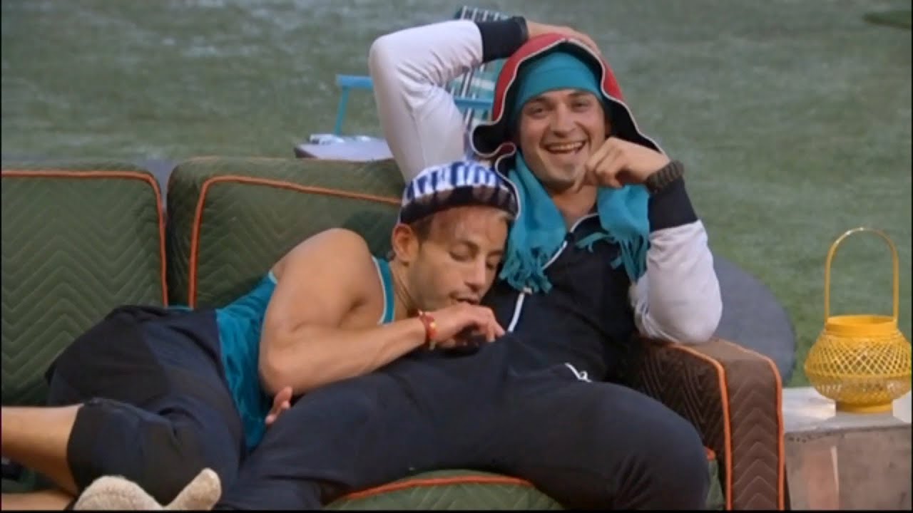 7/28 1:59am - Frankie Sneaks a Peek Inside Caleb's Onesie While Zach Fumes