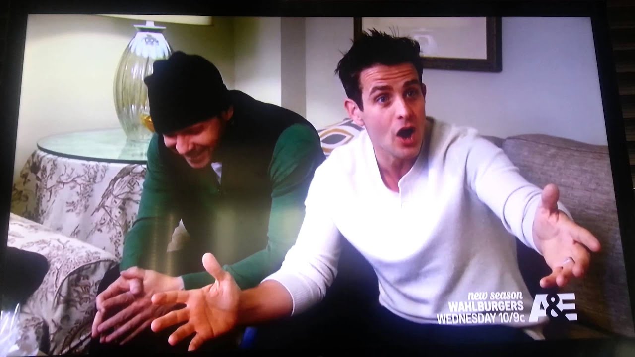 Wahlburgers Jingle by Joey McIntyre
