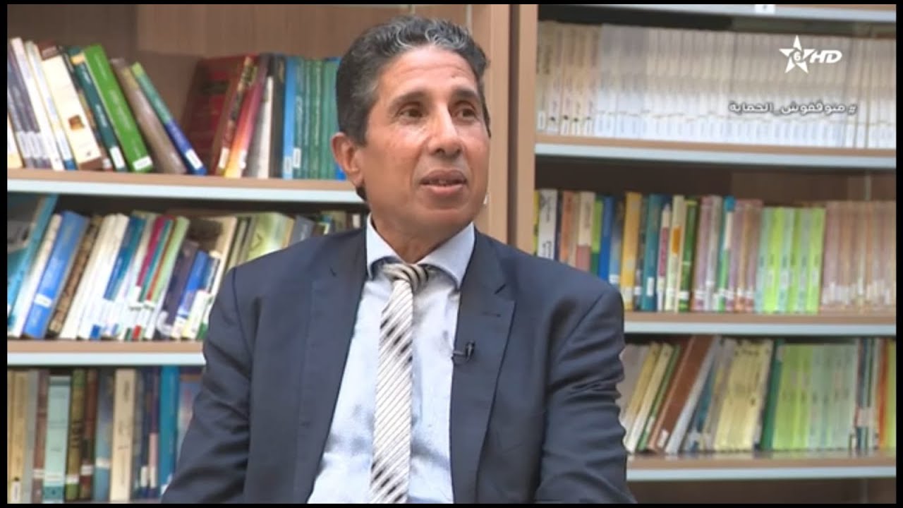 قضايا فكرية مع د محمد الشيكر في موضوع: النص الأدبي المعاصر؛ مداخل القراءة ومناهج النقد والتحليل