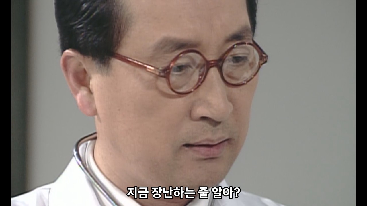 이쑤시개로 코끼리를 죽인 의사양반