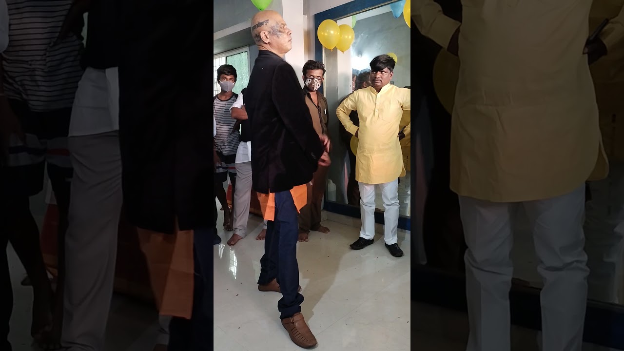 Rakesh master dance at JD dance academy at ibrahimpatnam 😁😂