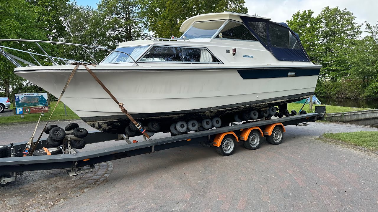 Marco 810 mit 40 Ps Renault Motor bei www.boot-2000.de