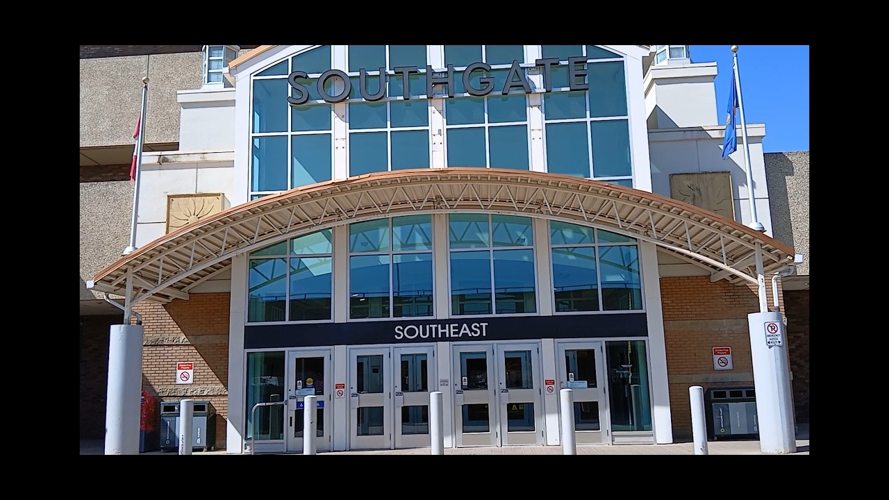 @geographicnewman THE MEGA MALL .. SECURITY OFFICER STOPPED MY VIDEO